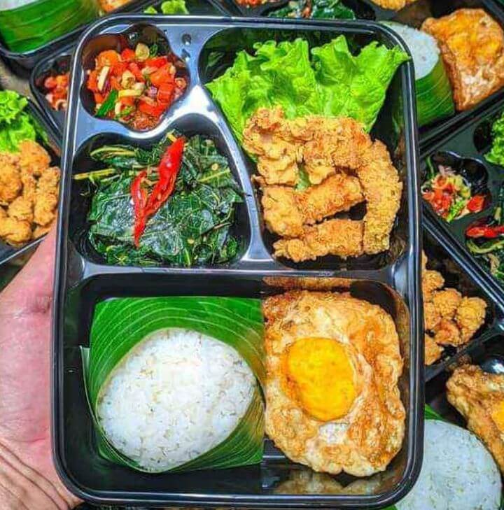(082226001128) UTRIE Snack Catering Katering Nasi Kotak di Solo Surakarta, menerima pesanan snack kotak atau snack box Daily Catering atau catering hariran untuk Perusahaan Karyawan kantor pabrik